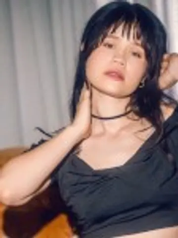 Yhivi