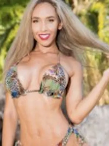 Briana Moon