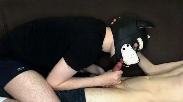 Guy in puppy mask sucks and jerk off his boyfriend's cock